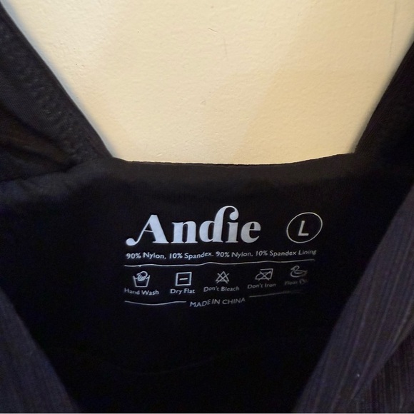 ANDIE The Mykonos Rib One-Piece Swimsuit
Black Size L - Picture 12 of 16